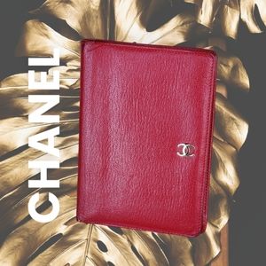 CHANEL Lambskin 💄 Bifold Wallet